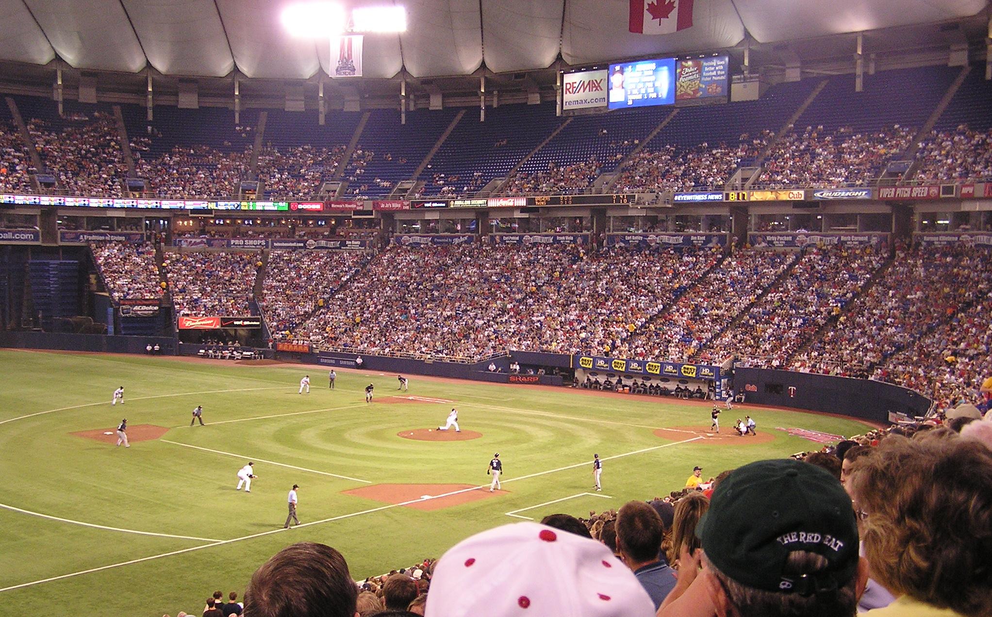 The Metrodome, from the 3rd base side